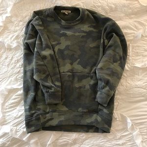 EXPRESS ONE ELEVEN CAMO SWEATSHIRT SIZE XS